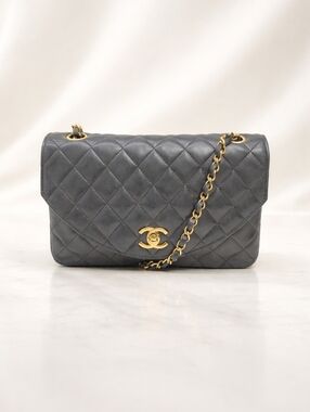 Authentic Chanel Classic Flap Bag Gray Quilted Lambskin Gold Chain Shoulder Bag